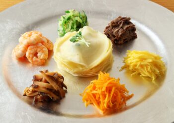 韓国風クレープ巻きの画像