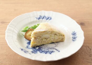 栗のミルクレープの画像