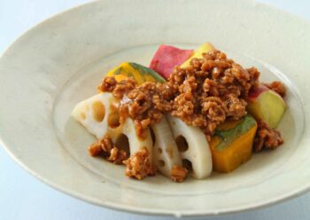 ゴロゴロ野菜の肉味噌がけの画像