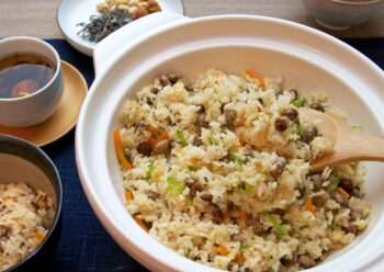 炒り大豆ご飯の画像