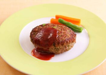 ピーマンハンバーグの画像