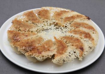 焼き餃子の画像