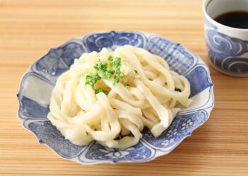 手作りうどんの画像