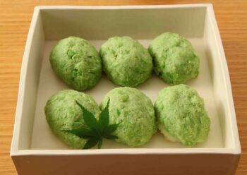 ずんだおはぎの画像