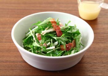水菜のごまサラダの画像