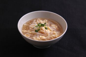 もやしの卵スープの画像